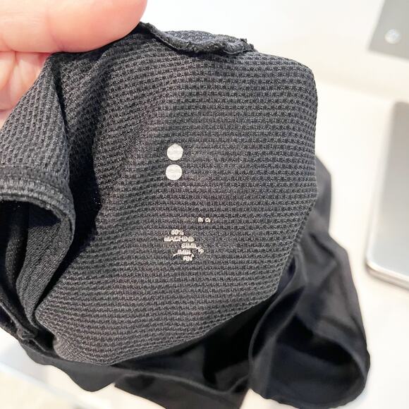 Splits59 Sleeveless Muscle Workout Tank Top Black Small - Picture 2 of 10